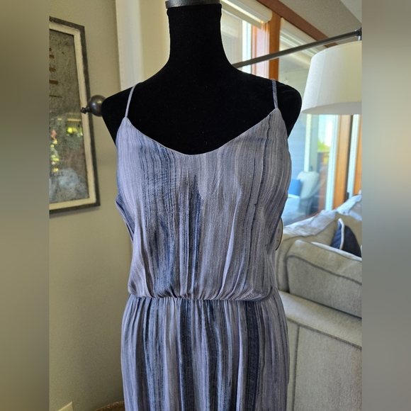Soma Weekend Rayon Romper / Jumpsuit with built in Removable pad bra Sz MED - Picture 9 of 10
